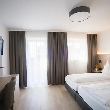 Hotel Alter Hof 3*
