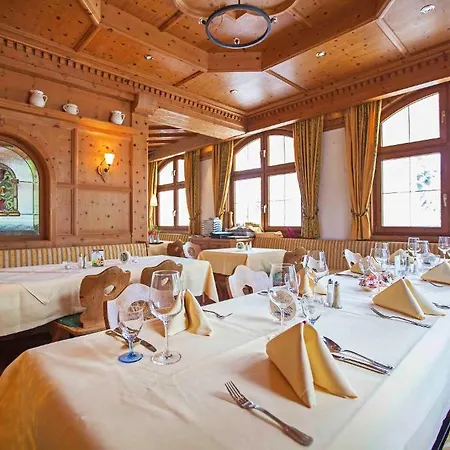 Hotel Alter Hof 3*